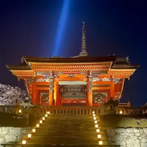 Otowasan-Kiyomizu-dera-Kyoto Japan