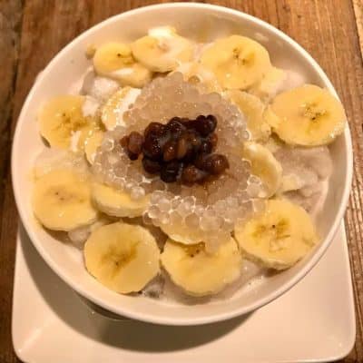 145 Vietnamese dessert (tofu ice banana tapioca beans)
