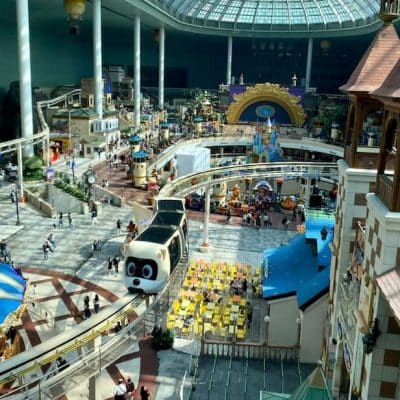 194 Lotte World Park