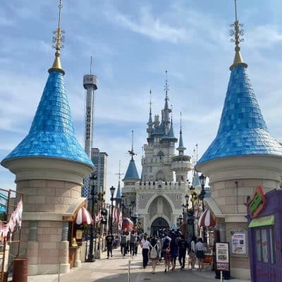 199 Lotte World Park