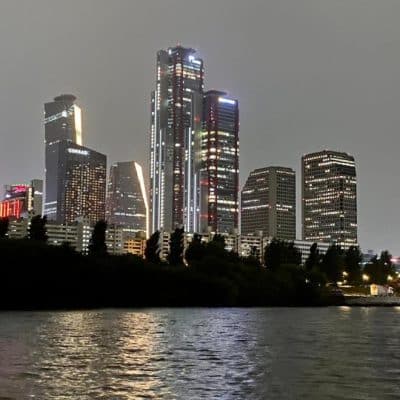216 Cruise on Han river