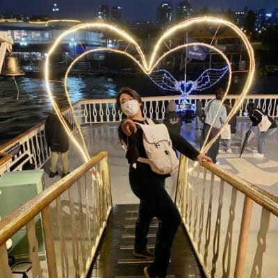 218 Cruise on Han river