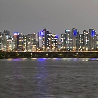 220 Cruise on Han river