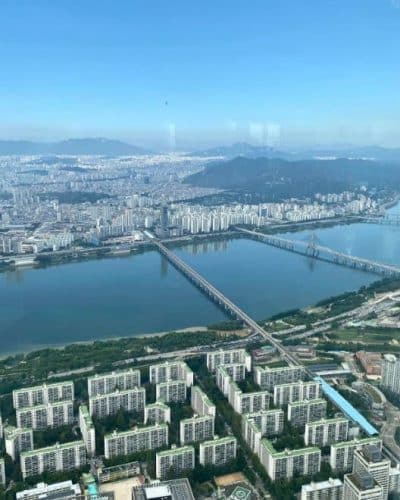 24 Lotte World Tower
