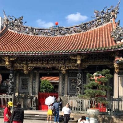 24 Lungshan temple Taipei