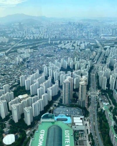 26 Lotte World Tower