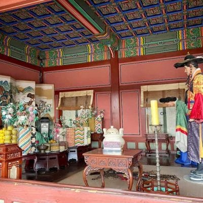 27 Haenggung Palace