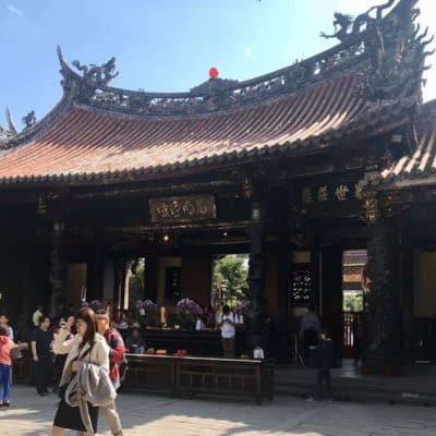 28 Lungshan temple Taipei