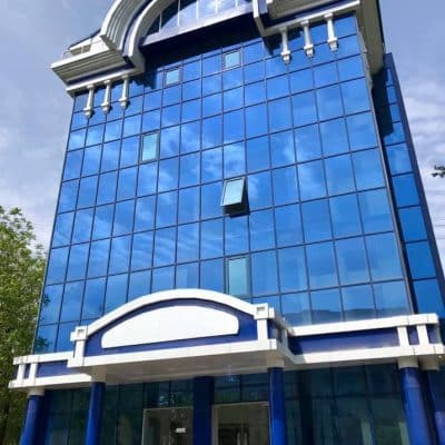 52 Amir Temur Square
